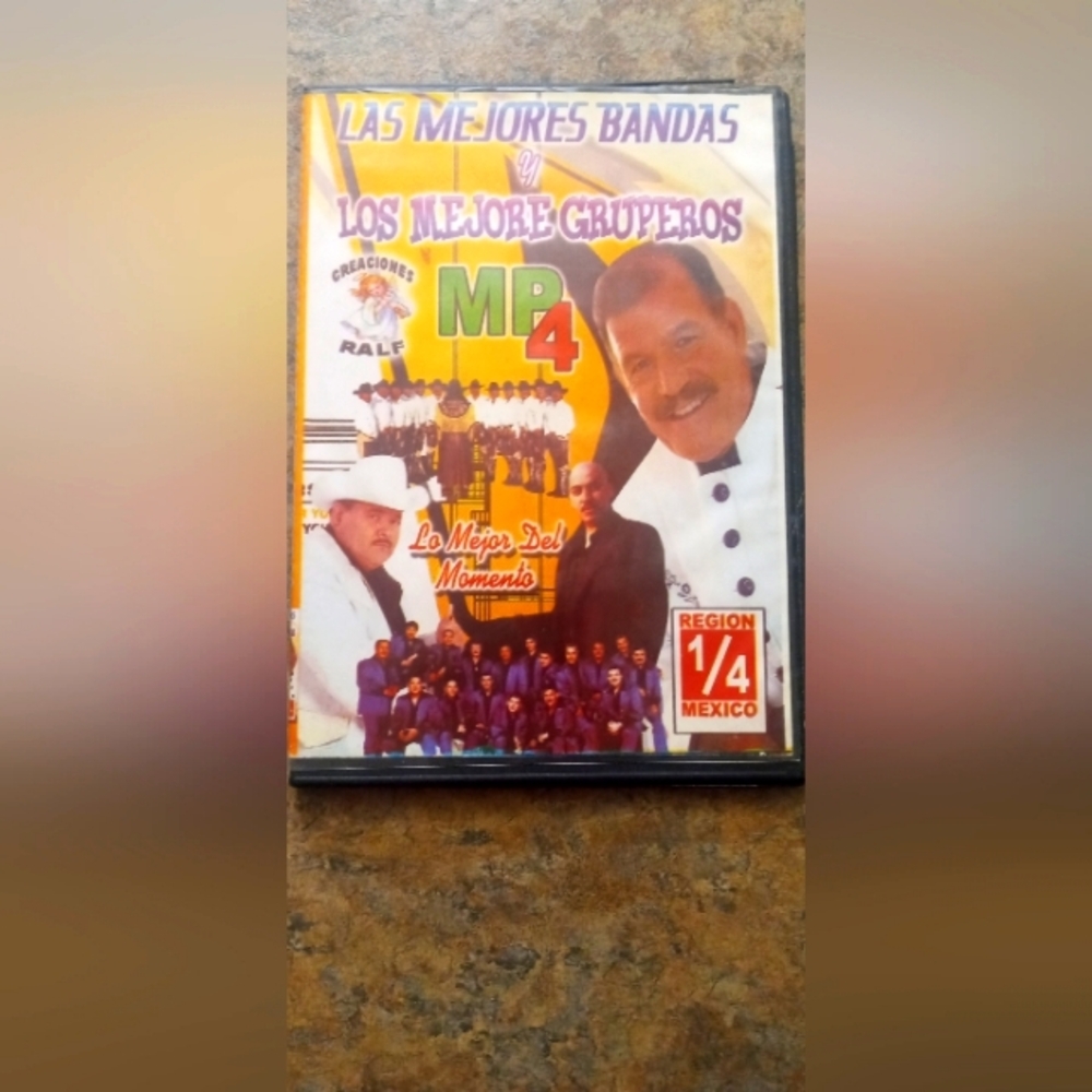 MP4 Los Mejores Gruperos Music Compilation - Yellow/White